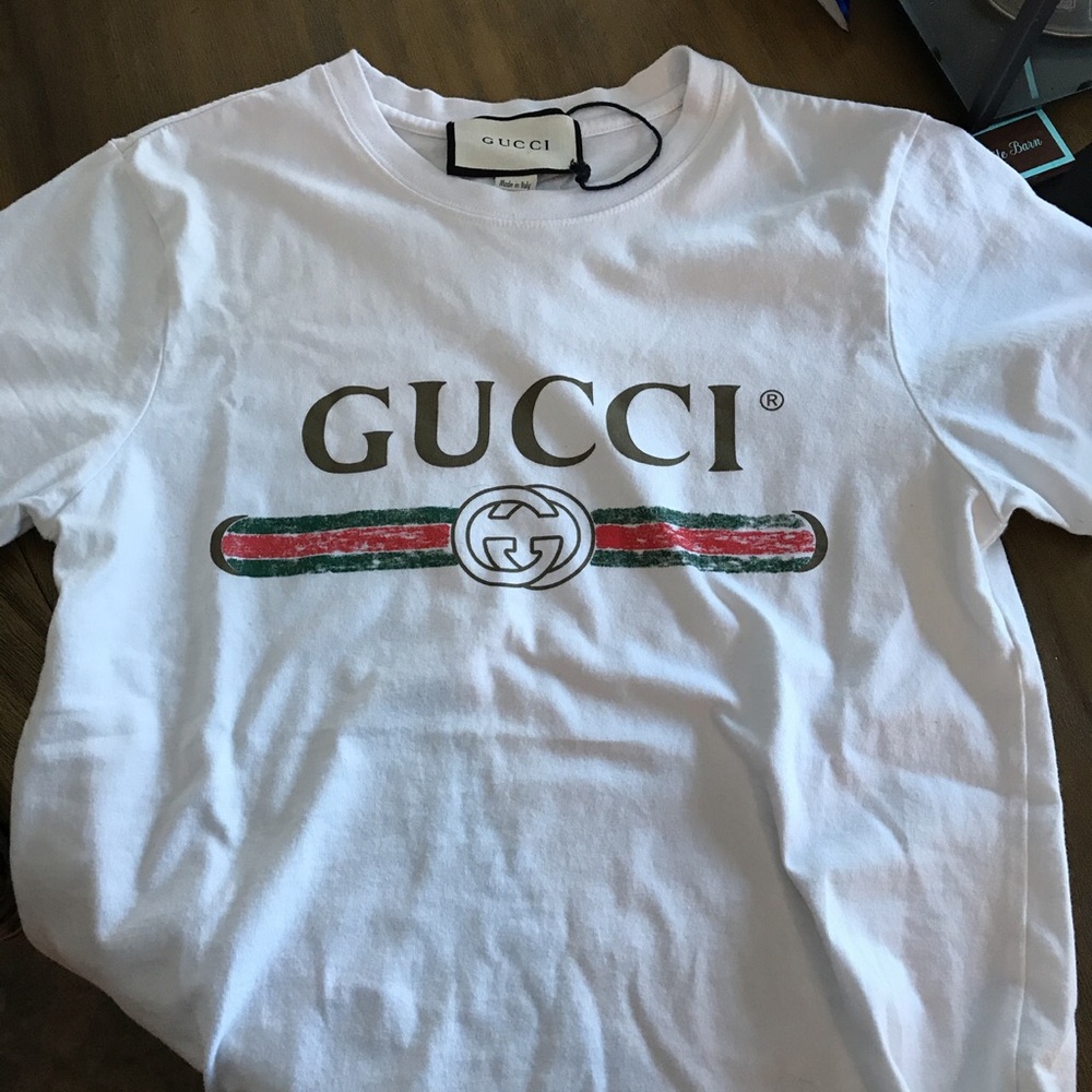 Gucci top